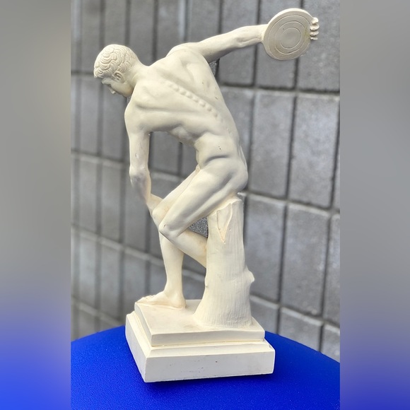 Mid Century Vintage Large Hand Sculpted DISCOBOLUS OF MYRON Statue - Picture 6 of 16